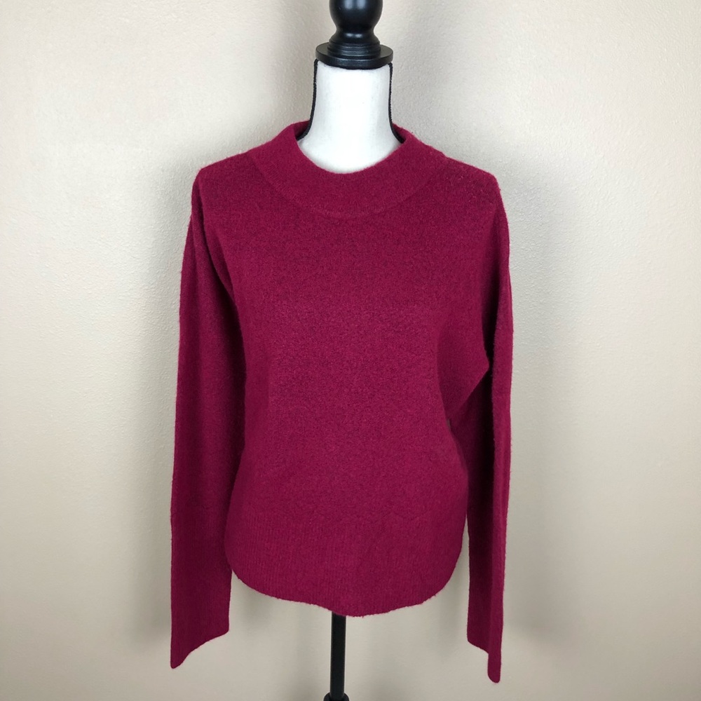 Vineyard Vines Sweater